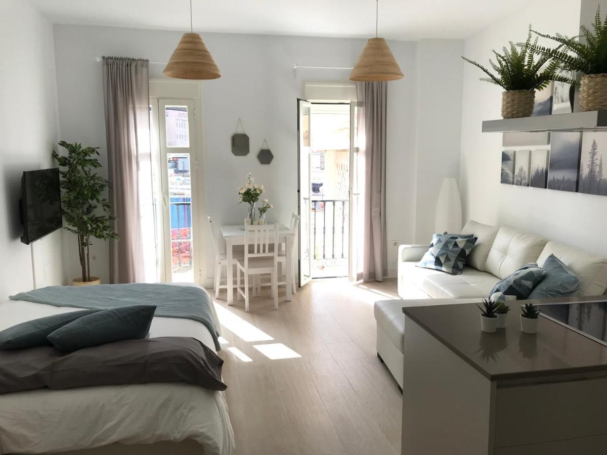 Apartamento En El Centro A 3 Minutos De Calle Larios Apartment In The City Center, 3 Minutes From Larios Street Malaga Ngoại thất bức ảnh